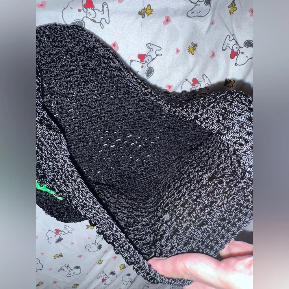 Handmade Black Crochet Bag with Green Clover - Picture 5 of 5